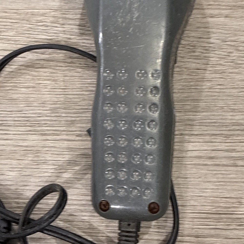 Body V electric hair clippers | Needs New Blade, Blades Are Rusty - Picture 3 of 7